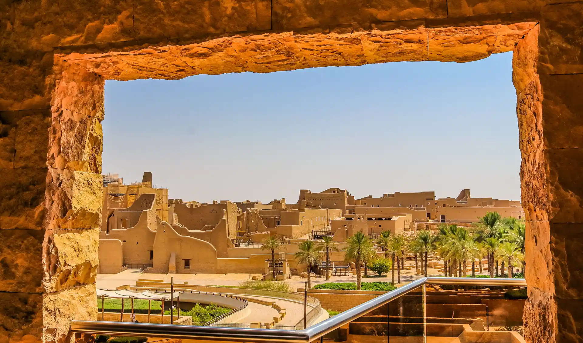 Saudi Ministry Confirms All Visa